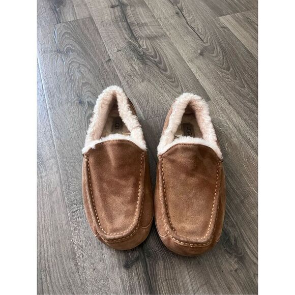 UGG Men's Ascot Slipper size 11(3E width ) - Picture 2 of 10